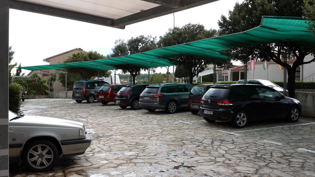 B&B Villa Ana Krk Town Ruang foto